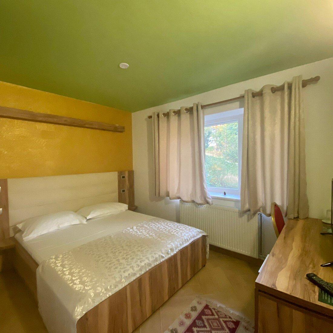 Single Room — Dhoma Teke